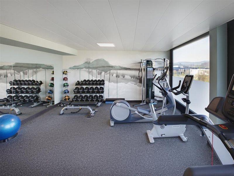 Hilton Garden Inn Zurich Limmattal Шпрайтенбах Екстериор снимка