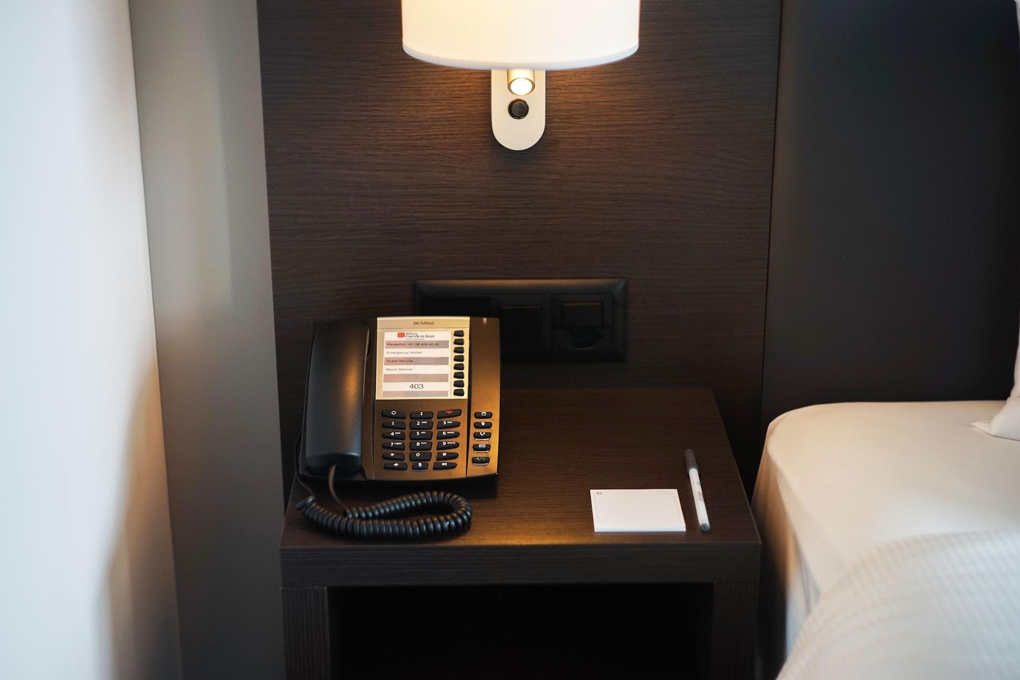Hilton Garden Inn Zurich Limmattal Шпрайтенбах Екстериор снимка